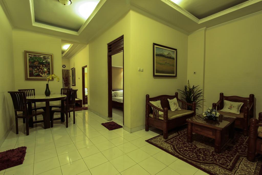 Griya Langen Guesthouse Yogyakarta Eksteriør bilde