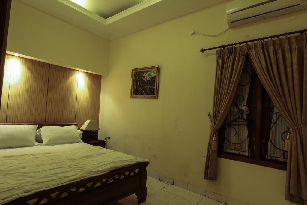 Griya Langen Guesthouse Yogyakarta Eksteriør bilde